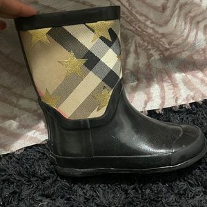 Burberry rain boot